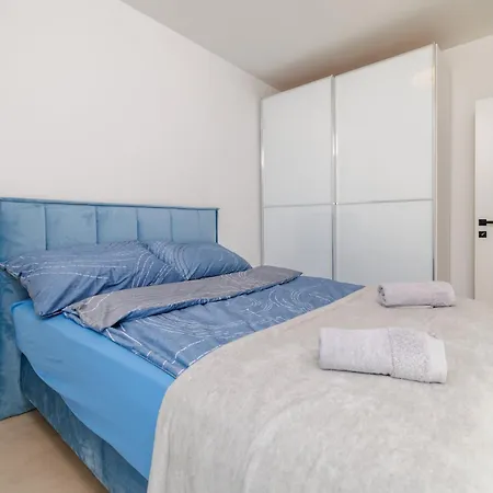 Schmidt Veliki * 드라말리