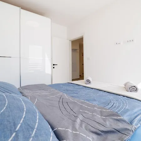 Schmidt Veliki 드라말리