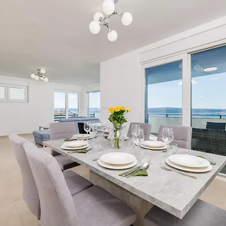 Schmidt Veliki 드라말리