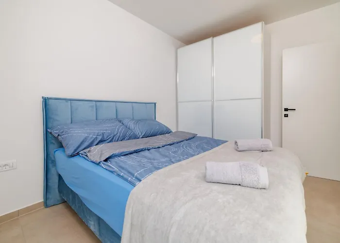 Schmidt Veliki * Dramalj